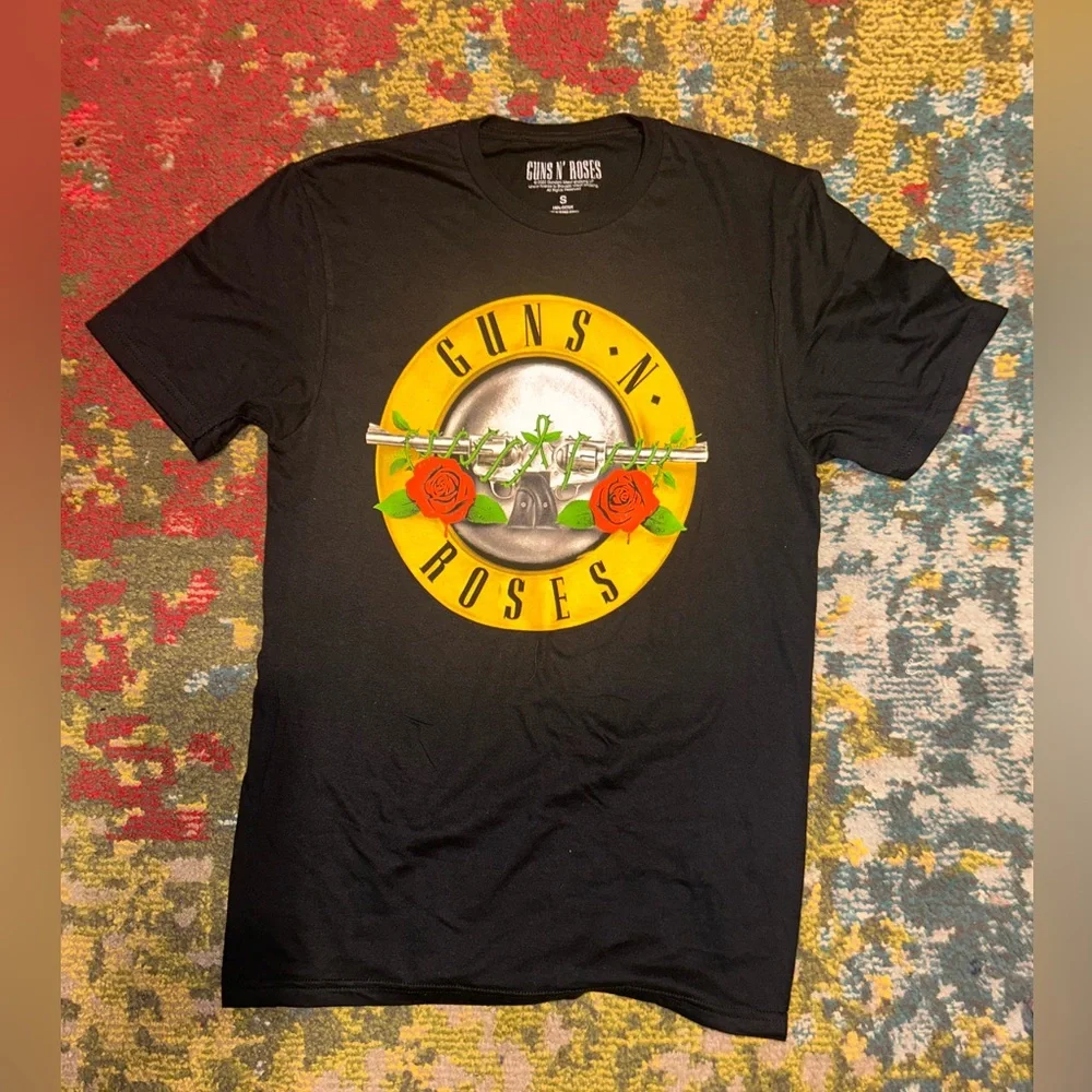 Guns & Roses Tee - Picture 1 of 3
